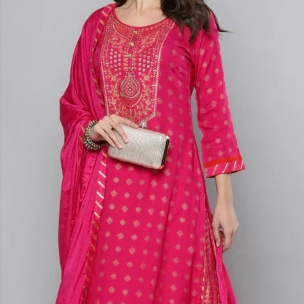 Indian pakistani dress